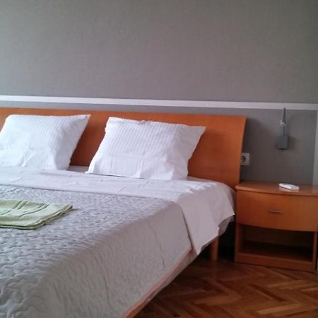 Dima Apartment Veliko Tarnovo Eksteriør billede
