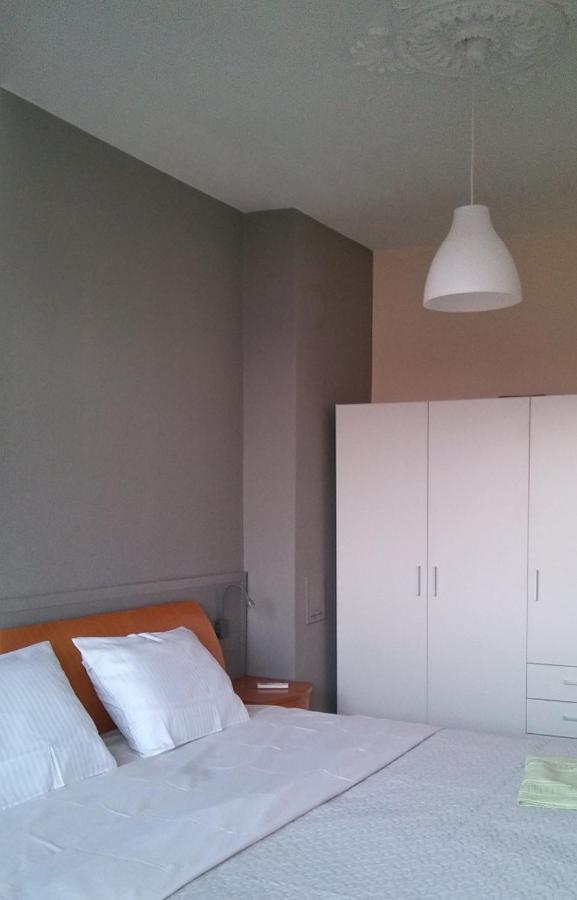 Dima Apartment Veliko Tarnovo Eksteriør billede